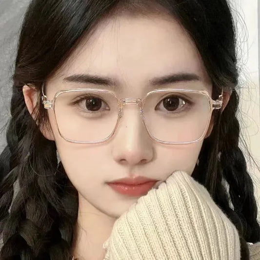 Trendy Fashionable Reading Glasses Women anti Blue Light Presbyopia Eyewear High-Definition Unisex Transparent Frame Eyeglasses