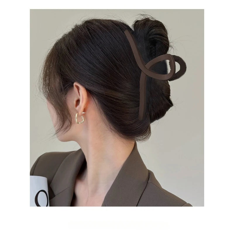 15Cm Plastic Transparent Large Size Hair Claw Fashion Women Ladies Apparel Accessories Headwear Ponytail Hairpins Hair Clips